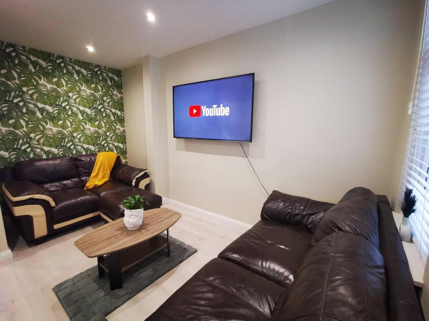 Villa 4Br Modern Botanic House Belfast Exterior foto